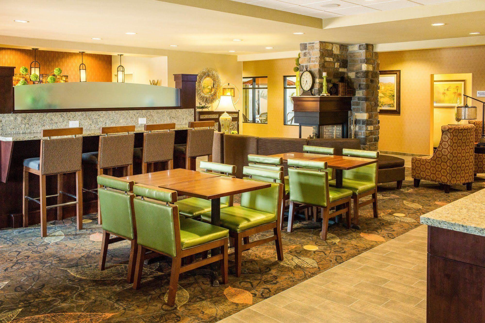 Little Missouri Inn & Suites New Town מראה חיצוני תמונה